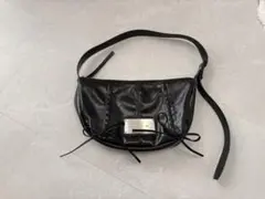 【Matin Kim】HALFSHIRRING RIBBON ROUND BAG