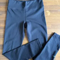 超美品 Nike ブラック レギンス スパッツ　ロゴ　ヨガ ナイキ　150 M