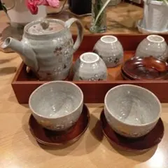 大幅 値下げ!桜模様の急須セット、湯のみと茶托 5客