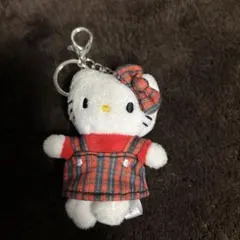 サンリオ LOWRYSFARM トイキーホルダー 赤チェック