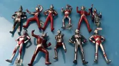 ワンダーエッグウルトラマン フィギュア 12体セットのサムネイル
