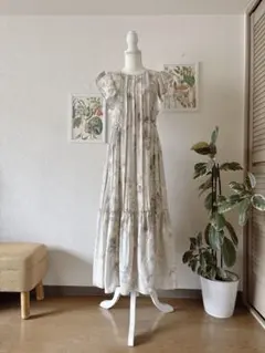 美品】ケイトスペード ノースリーブフレアワンピース 花柄ブレア