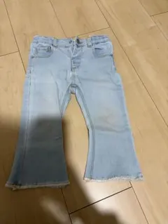 Item thumbnail for item f8ada296-d05a-41ec-a844-08869141a57b