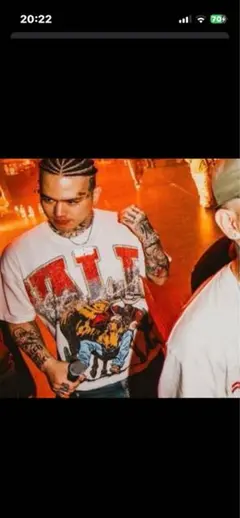 YZERR着用　VALE Lives Forever Tシャツ