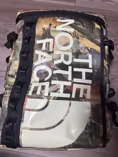 美品！ノースフェイス　ヒューズボックスリュック