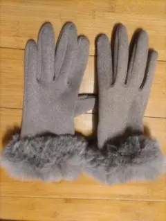 手袋　グローブ　フェイクファー　美品