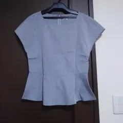 半袖ブラウス