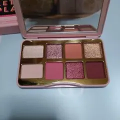 Too Faced レックプレイ ミニ アイシャドウ パレットのサムネイル
