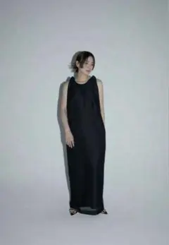 louren back cross lace dress ブラック