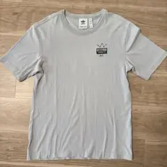 adidasロゴ半袖Tシャツ