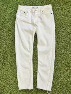 ZARA レディース ホワイト スリムフィットデニム サイズM位