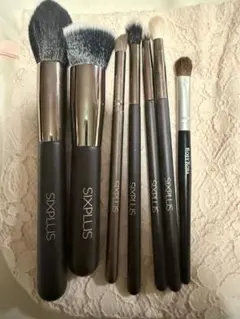 【まとめ売り】SIXPLUS RosyRosa メイクブラシセット 7本