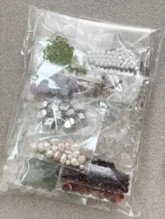 ハンドメイドパーツ　まとめ売り　天然石　淡水パール　ガラスビーズ　シードビーズ