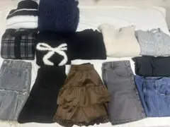 レディースお洋服まとめ売り17点スカート ショーパン ニット インナー トップス