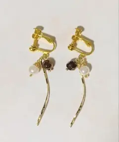 パール ブラウンビーズ ロングイヤリング　ハンドメイド