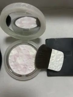 DECORTÉ AQ ハイライトパウダーのサムネイル