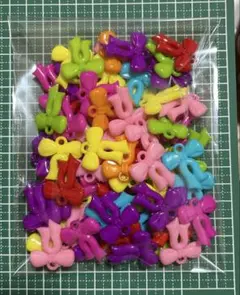 ビーズチャーム