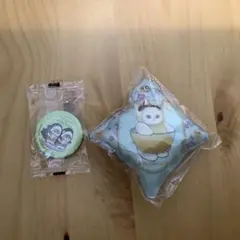 くら寿司モフサンドコラボ　缶バッジ　クッションチャーム