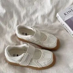 シンプルデザイン♪夏秋対応スポーティスニーカー 履きやすいお出かけ普段用！