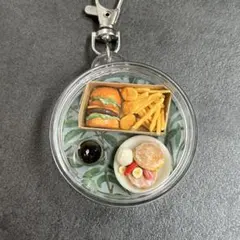 ミニチュアフード　ミニチュアハワイアンカフェのキーホルダー