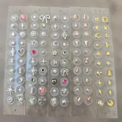 【あるだけで終了】耳つぼジュエリー♡100粒‼️小粒多めの三色カラー♥