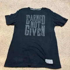 NIKE EARNED NOT GIVEN Tシャツ ブラックのサムネイル