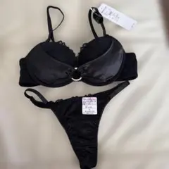 Love gerie ブラジャーD65 TバックMのサムネイル