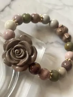 天然石アラシャンオリジナルデザインブレスレット アラシャンの薔薇と金魚