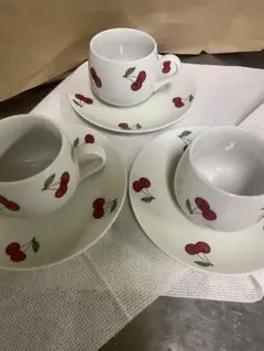 チェリー柄 カップ・ソーサー 3点セット