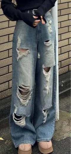 GRL人気のダメージ加工 デニム Lサイズnew