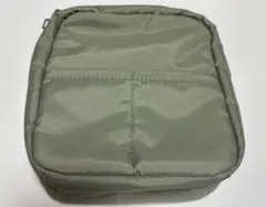 【匿名配送】無印良品ナイロンメイクポーチ グリーンのサムネイル