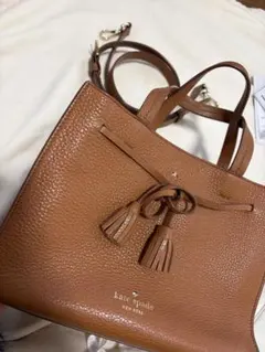 kate spade キャメル ハンドバッグ タッセル付き