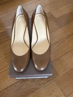 未使用　美品　マドラス　パンプス 日本製　22.5cm 訳ありのサムネイル