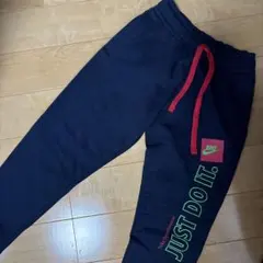 Nike 女の子　スウェット　XS ネイビー