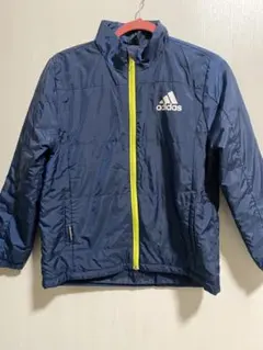 adidas キッズ　ジャンパー　中綿　140 防寒