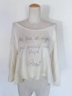 00's y2k オフショルダー　ロンT クロップド　キラキラロゴ L