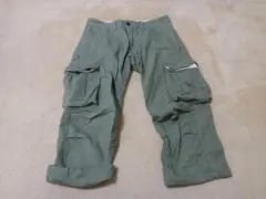 Levi's　リーバイス　カーゴパンツ　ハーフパンツ　オリーブグリーン　7分丈