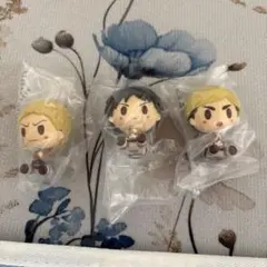 一番くじ　進撃の巨人　G賞 ちょこのっこフィギュア　リヴァイ　3種セット