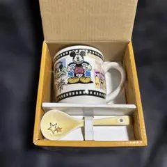 ディズニー　マグカップとスプーンセット