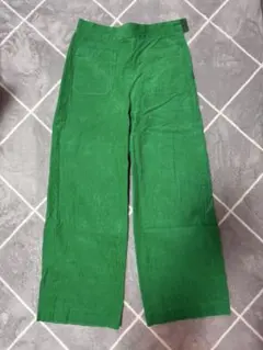 緑色コーデュロイストレートレッグパンツ 36