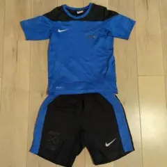 Nike サッカーウェアセット 青/黒　130〜140㌢