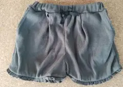 フリル付き　グレーショートパンツ 120センチ 300円！