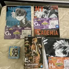 ヒロアカ一番くじ　ホークスフィギュア　その他四つ