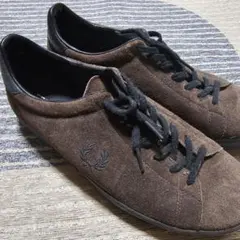 FRED PERRY　スニーカー