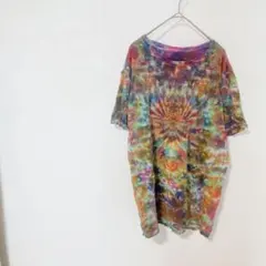 タイダイカラー 半袖Tシャツ マルチカラー　総柄　派手柄　個性的　海外古着