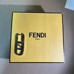 FENDI フェンディ オーロック ピアス 片耳 シルバーのサムネイル