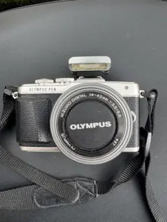 olympus pen デジタルカメラ