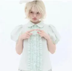 romantic frill blouse(ivory) sovisoon - メルカリ