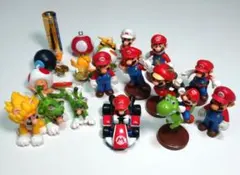 スーパーマリオ　フィギュア18体（トミカ含む）