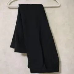 ブラック　パンツ ・スパッツ